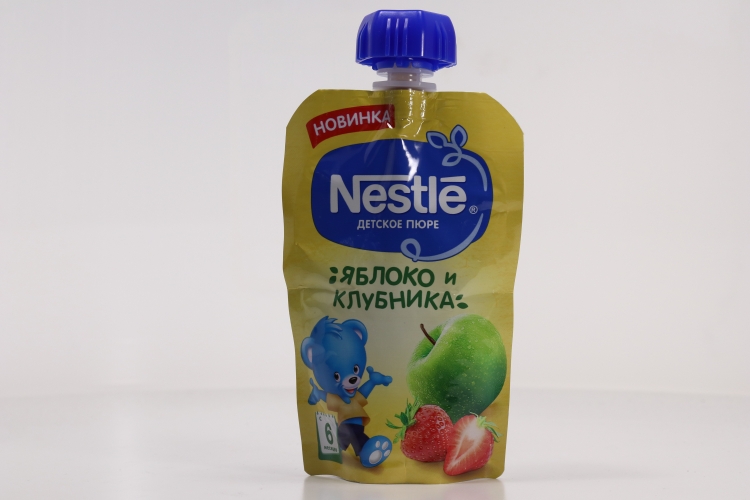 Пюре Нестле яблоко/клубника (с 6 мес), 90 г
